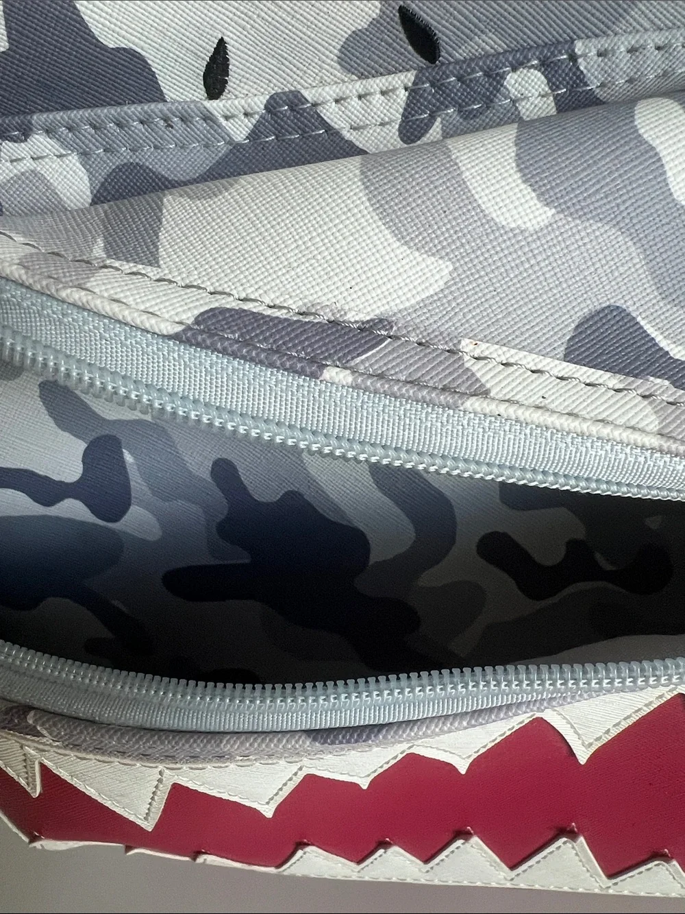 Camouflage Shark-Tooth Backpack for kids - Gray & White with Red Accent